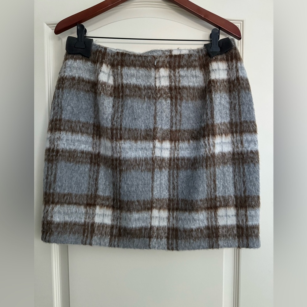 Boston Proper plaid mini skirt gray multi, worn once. Size 12